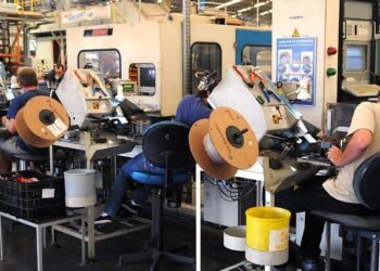 Saiba como empresários e trabalhadores avaliam o veto à desoneração