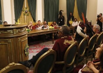 Academia Brasileira de Cultura dá posse a 13 novos membros