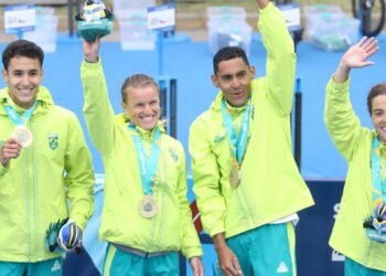 Brasil é bicampeão no revezamento misto do triatlo no Pan de Santiago