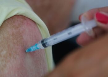 Vacina contra covid será incluída no Programa Nacional de Imunizações