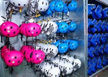 Pista de Patinação no Gelo gratuita será aberta para a população hoje (9); entenda o funcionamento – Prefeitura Municipal de Candeias.