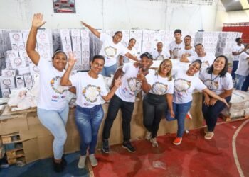 Cesta Natalina contempla famílias candeenses pelo sexto ano consecutivo – Prefeitura Municipal de Candeias.