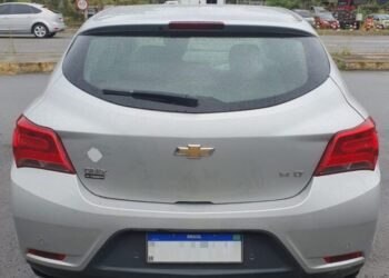 PRF recupera dois veículos na Bahia