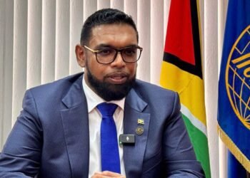Presidente da Guiana diz que não é contra conversas sobre Essequibo