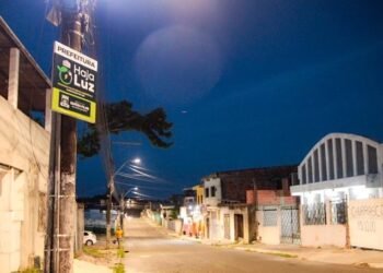 Prefeitura leva luz de led para Simões Filho 1 – Prefeitura de Simões Filho