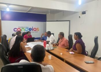 Comissão da “Nova Feira” realiza reunião para tratar sobre o início das obras de reforma da Central de Abastecimento