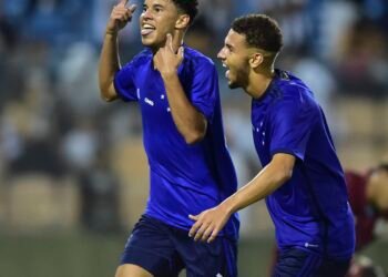 Cruzeiro, Flamengo, Coritiba e Aster chegam às quartas da Copinha