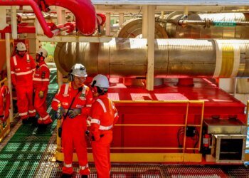 Petrobras começa medições eólicas no pré-sal da Bacia de Santos