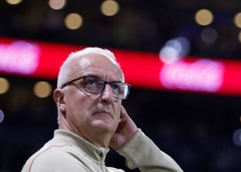Técnico Dorival Jr deixa o São Paulo para assumir seleção brasileira