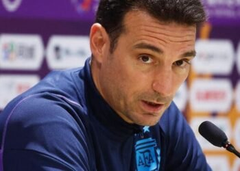 Campeão mundial, Scaloni diz que seguirá como técnico da Argentina