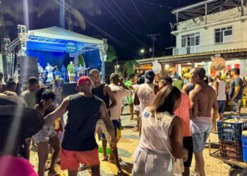 Iemanjá recebe dezenas de fiéis e admiradores em Caboto – Prefeitura Municipal de Candeias.