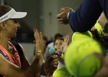 Bia Haddad cai nas simples do WTA 500 de Abu Dhabi