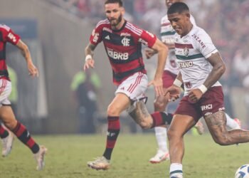 Fla e Flu disputam jogo que pode definir vencedor da Taça Guanabara