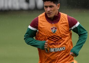 Fluminense reencontra LDU em decisão de competição continental