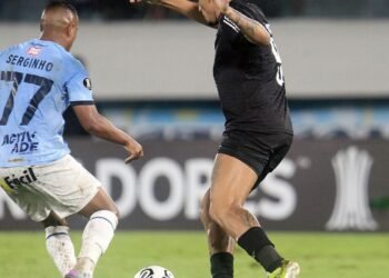 Aurora arranca empate com Botafogo pela Pré-Libertadores