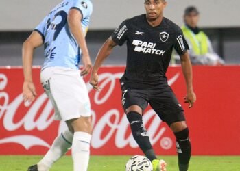 Botafogo decide futuro na Pré-Libertadores diante do Aurora