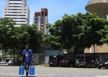 Governo de SP anuncia consulta pública para privatização da Sabesp