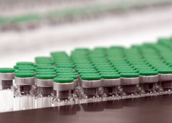 Crianças de 10 a 11 anos serão as primeiras a vacinar contra dengue