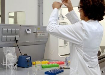 Fiocruz vai dobrar produção de testes de dengue em 2024