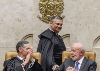 Flávio Dino reitera compromisso de atuar com imparcialidade no STF