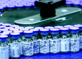 Vacinação contra dengue no DF pode começar sexta-feira