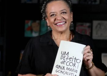 TV Brasil reprisa bate-papo com escritora Ana Maria Gonçalves