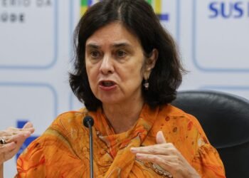 Doses de dengue que não foram usadas serão redistribuídas 