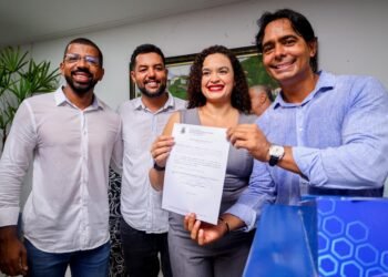 Prefeitura empossa novos secretários em respeito a Lei Eleitoral – Prefeitura Municipal de Candeias.