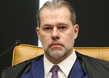 Toffoli determina PF a aprofundar investigação sobre agressão a Moraes