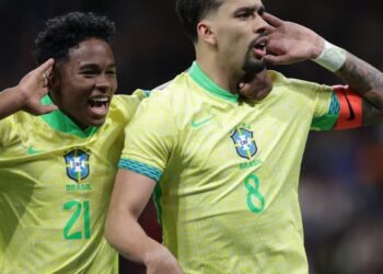 Brasil empata em 3 a 3 com Espanha em amistoso