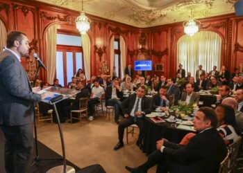 Governo do Rio vai ao STF para garantir revisão da dívida com União