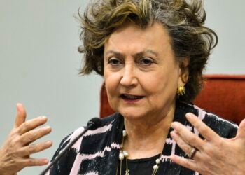 Mulheres na Ciência: prêmios e bolsas são caminhos para equidade