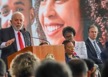 Governo anuncia construção de 1.178 creches e pré-escolas