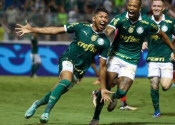 Palmeiras vence Botafogo-SP e fecha 1ª fase como melhor do Paulistão