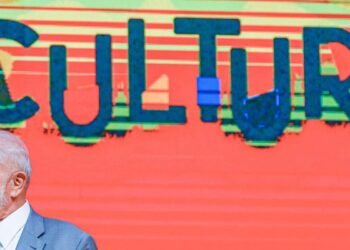 “Nunca mais o país entrará na escuridão do fim da cultura”, diz Lula 