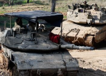 Militares israelenses convocam reservistas para mais operações em Gaza