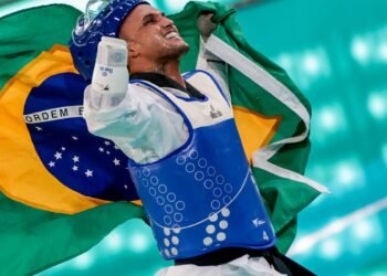 Claro Lopes representará o Brasil no taekwondo nos Jogos de Paris