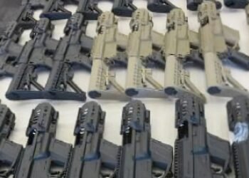 Operação da PF investiga tráfico internacional de armas para o Rio