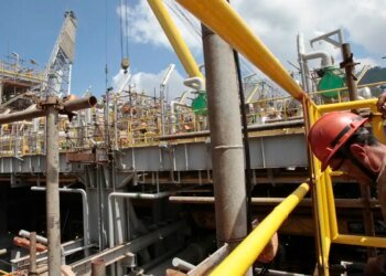 Brasil tem aumento de 7% nas reservas provadas de petróleo em 2023