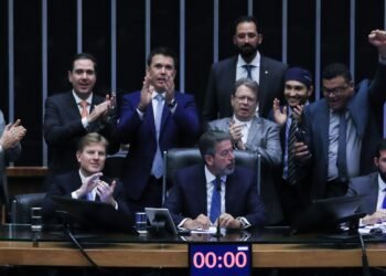 Câmara aprova programa para setor de eventos com teto de R$ 15 bilhões