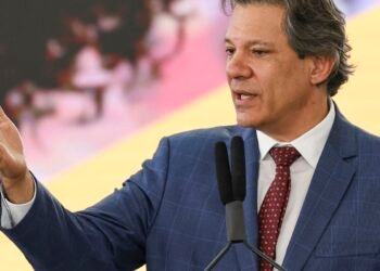 Governo adiará um dos projetos da regulamentação da reforma tributária