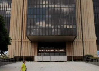 Contas públicas têm déficit de R$ 48,7 bilhões em fevereiro