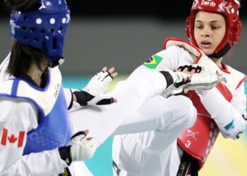 Maria Clara Pacheco conquista vaga olímpica para o Brasil no taekwondo
