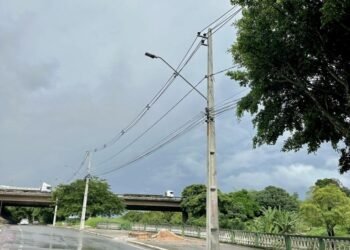 Prefeitura inicia atividades para construção do terceiro pórtico de entrada e solicita remoção de cabeamento – Prefeitura de Simões Filho