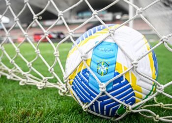 CBF adia partidas de times gaúchos feminino e masculino até 27 de maio