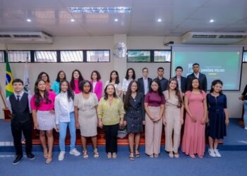 19 novos jovens vereadores são empossados durante cerimônia na Câmara – Prefeitura de Simões Filho