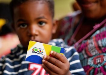 Caixa paga Bolsa Família a beneficiários com NIS de final 3