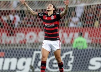 Pedro decide e Fla derrota Millonarios para avançar na Libertadores