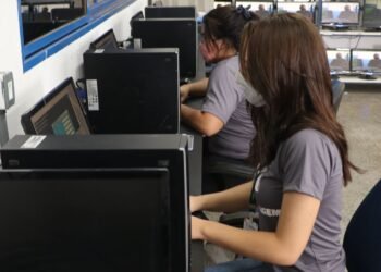 Edital do BNDES leva banda larga a 1,4 mil escolas públicas