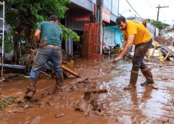 Trens urbanos reiniciam operação em Porto Alegre